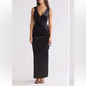NWT Elegant Black Velvet Evening Dress with Ruffle